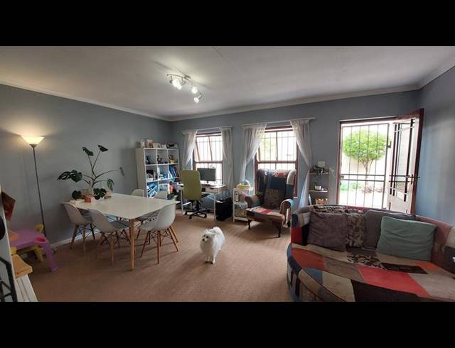 2 BEDROOM PROPERTY TO RENT IN VREDENBERG